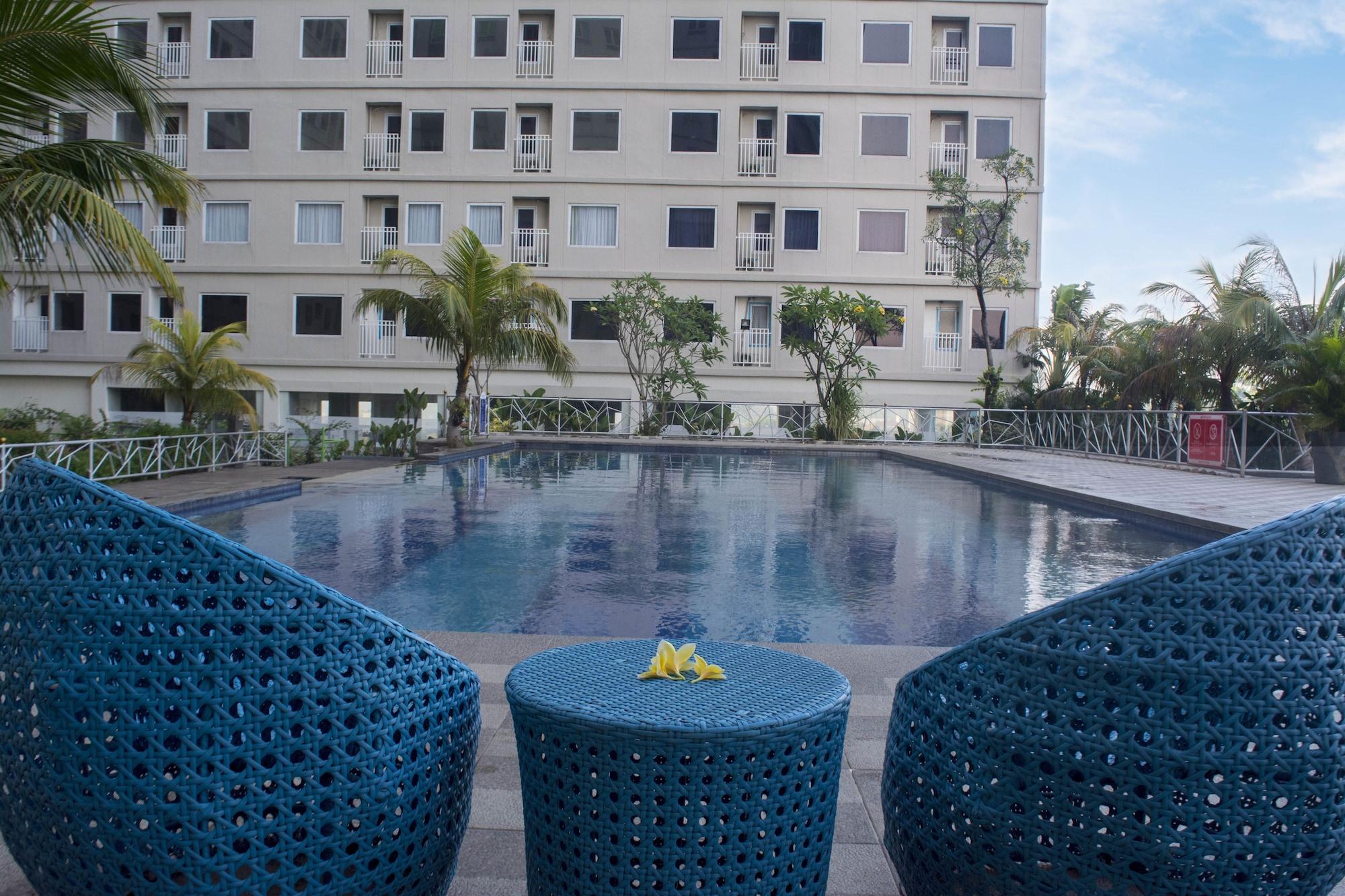 Titanium Express Homtel Hotell Jakarta Eksteriør bilde