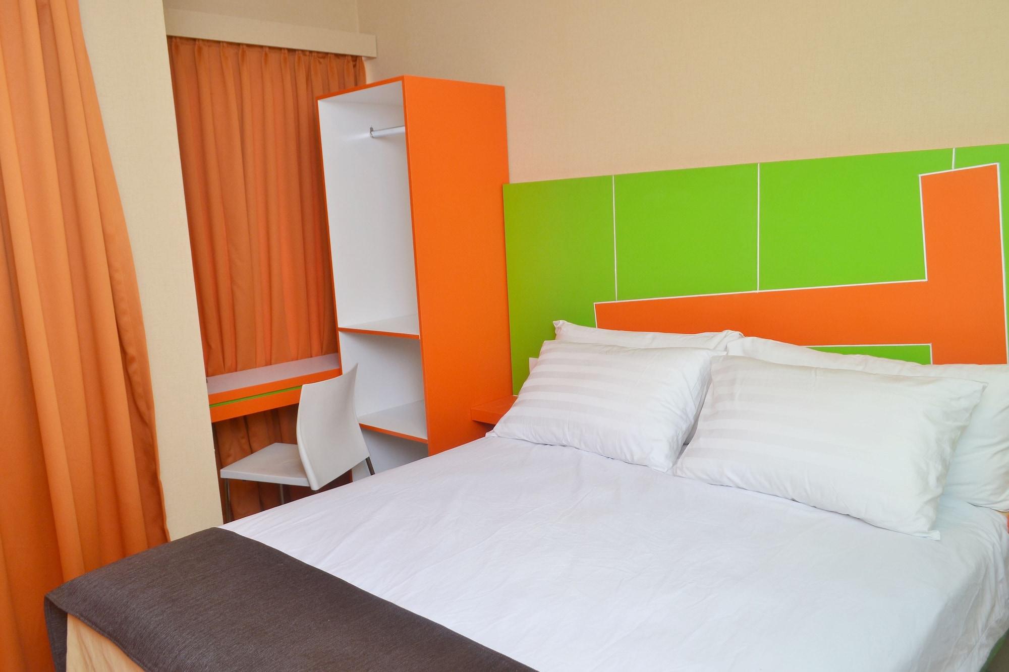 Titanium Express Homtel Hotell Jakarta Eksteriør bilde