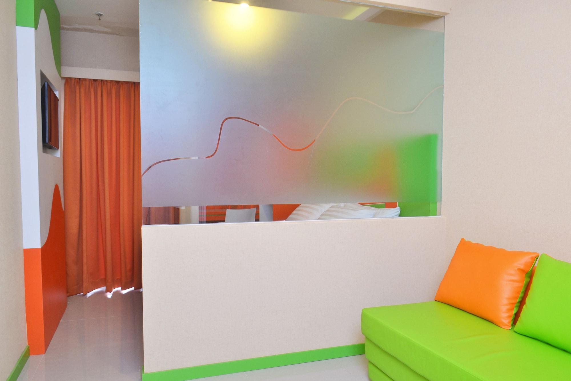 Titanium Express Homtel Hotell Jakarta Eksteriør bilde