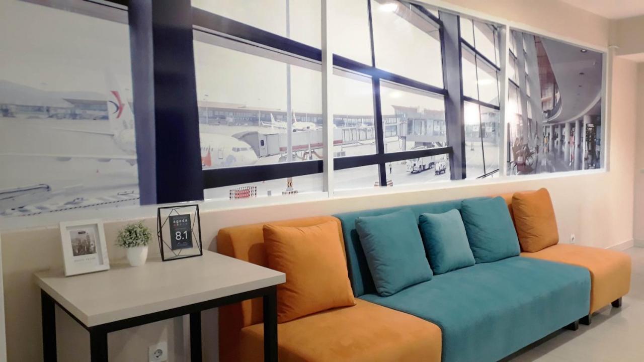 Titanium Express Homtel Hotell Jakarta Eksteriør bilde