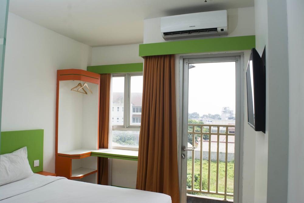 Titanium Express Homtel Hotell Jakarta Eksteriør bilde