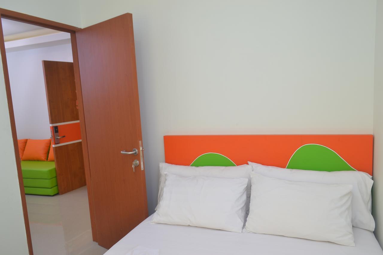 Titanium Express Homtel Hotell Jakarta Eksteriør bilde