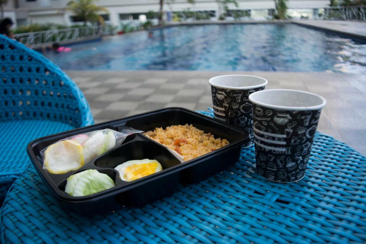 Titanium Express Homtel Hotell Jakarta Eksteriør bilde